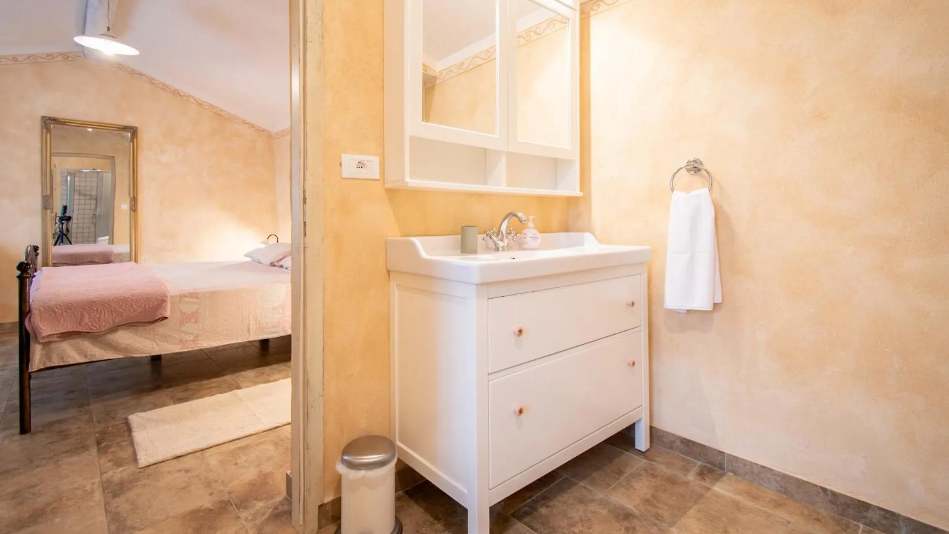 Villa Vlacich With Sea View Trgetari