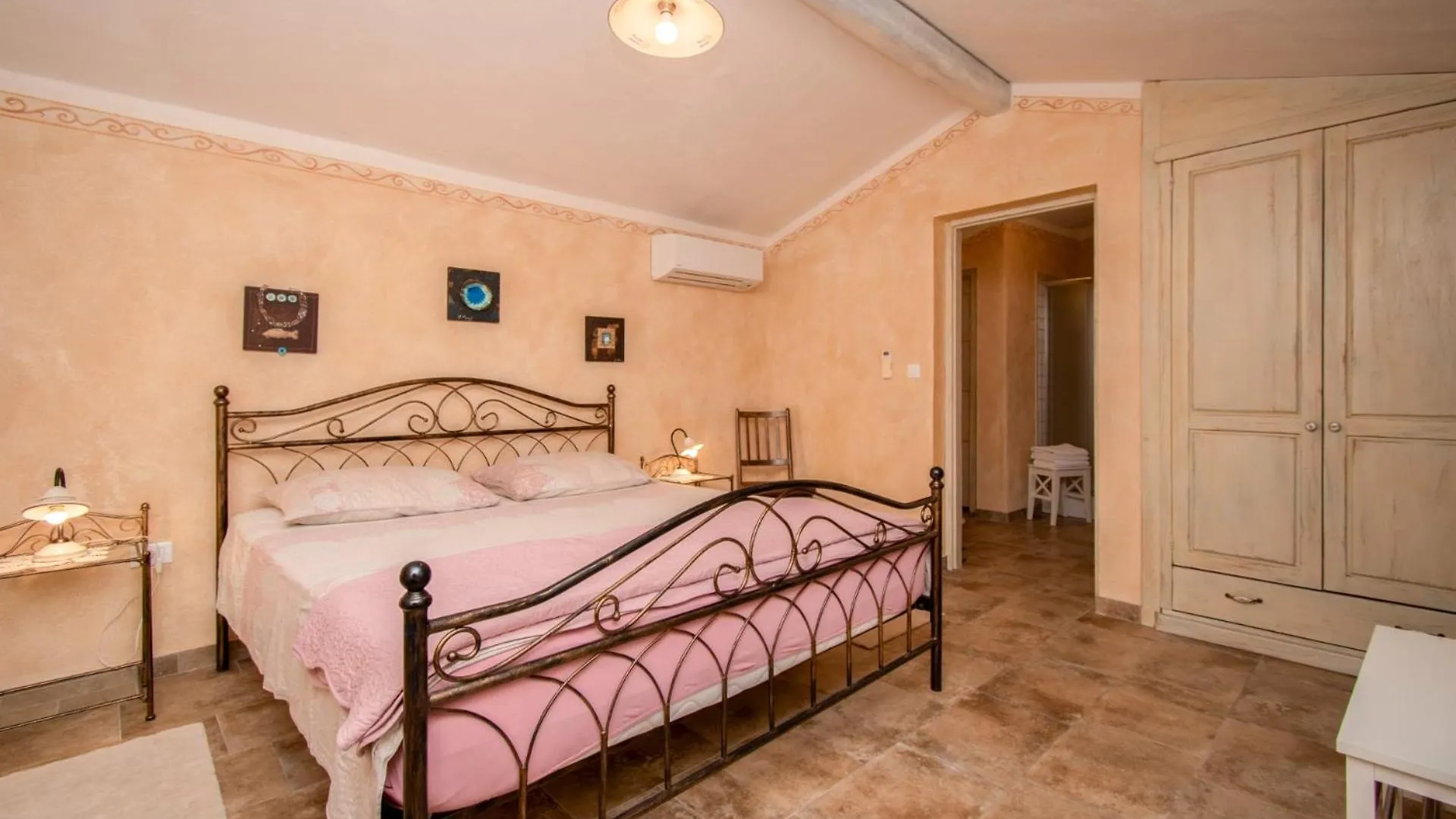Villa Vlacich With Sea View Trgetari
