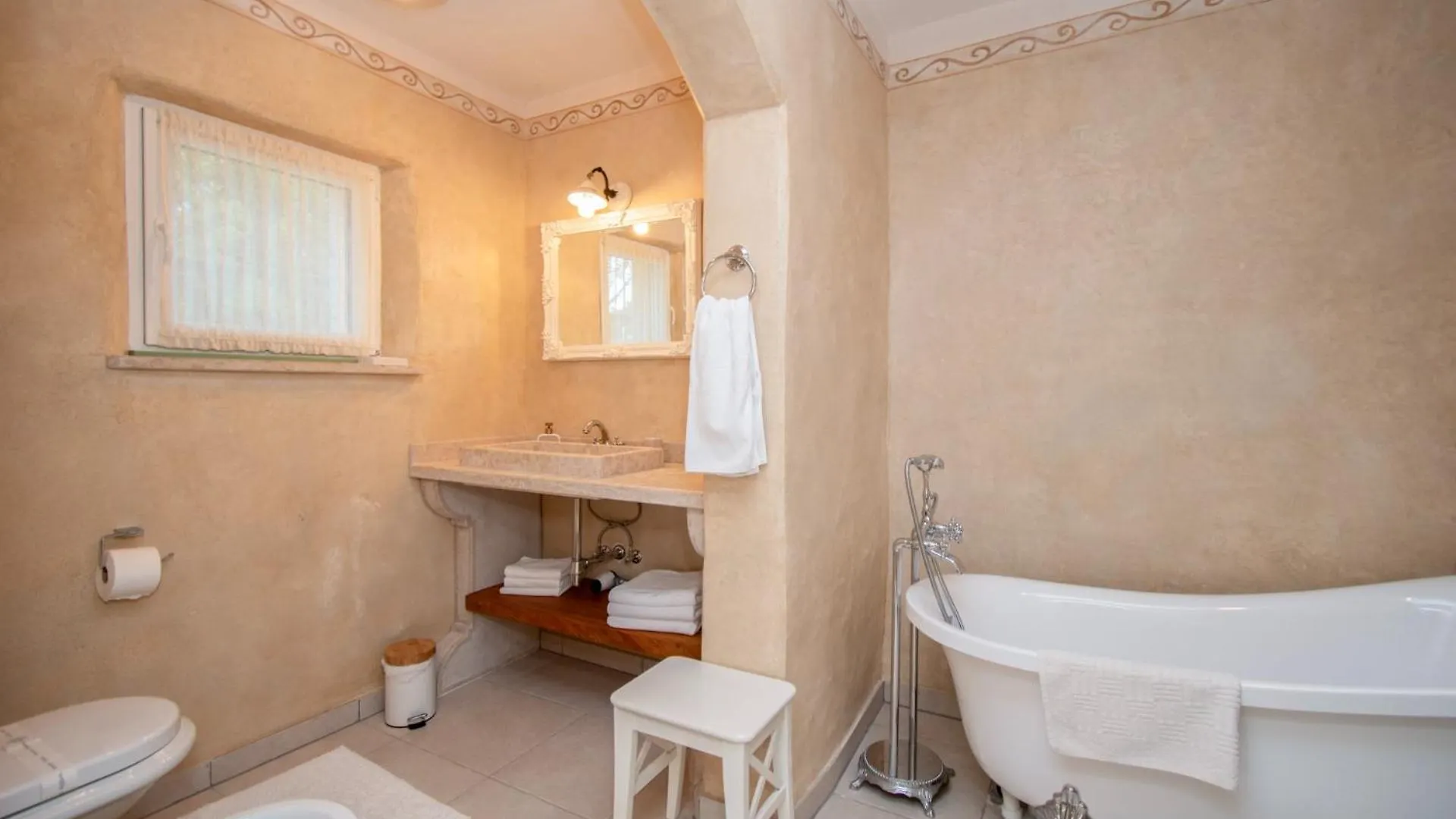 Villa Vlacich With Sea View Trgetari