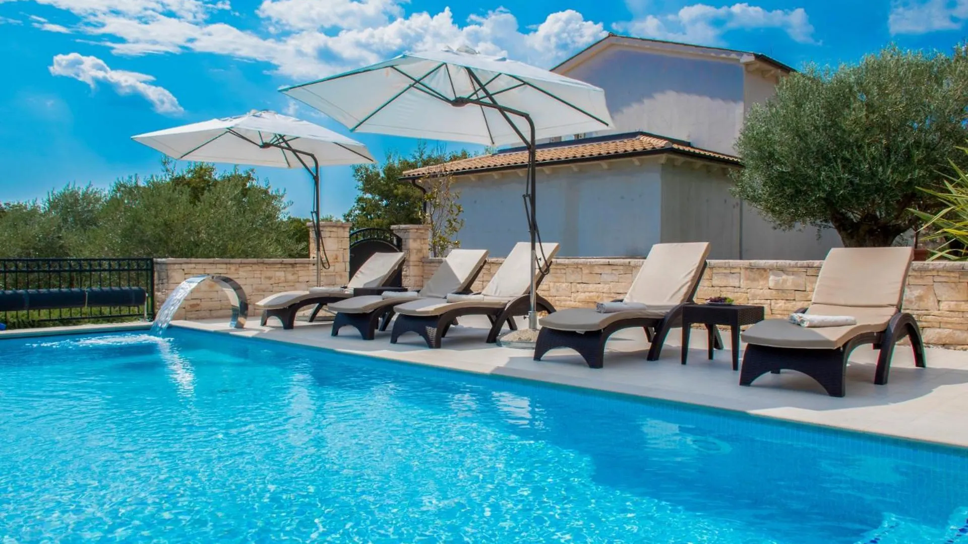 Villa Vlacich With Sea View Trgetari