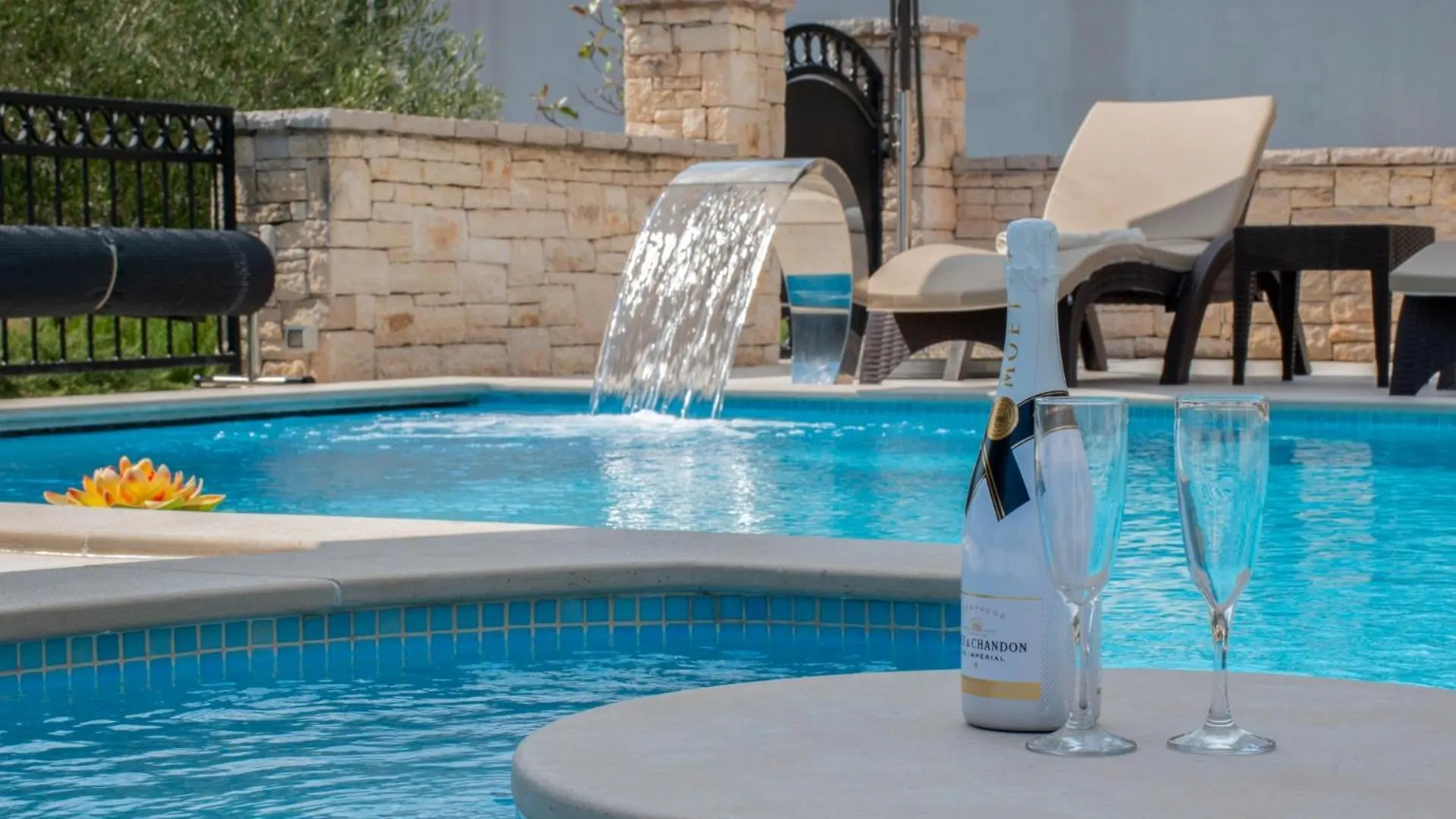 Villa Vlacich With Sea View Trgetari Croatia