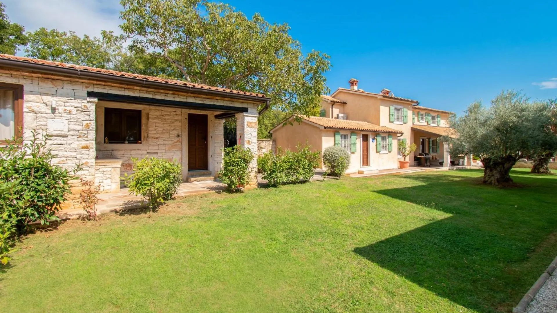 Villa Vlacich With Sea View Trgetari